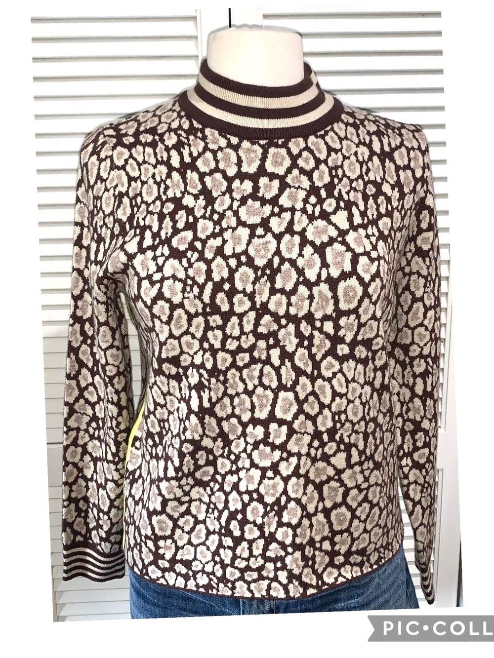 TMHL Anthropologie Animal Print Mock Neck Knit Sweater Pullover women’s small